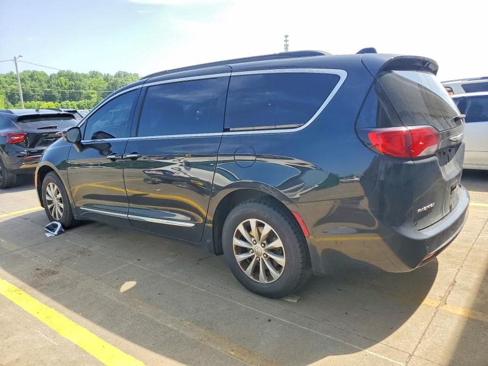 2017 CHRYSLER PACIFICA TOURING L 2