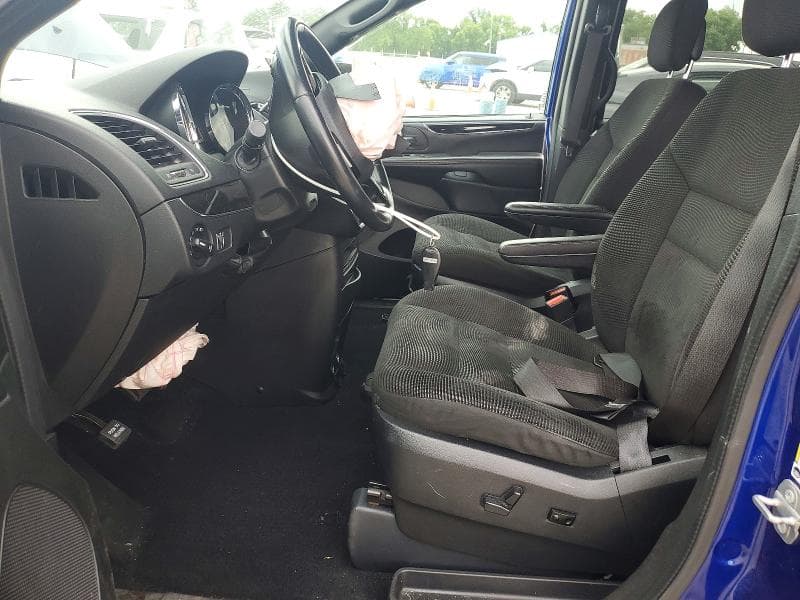 2020 DODGE GRAND CARAVAN SE 7