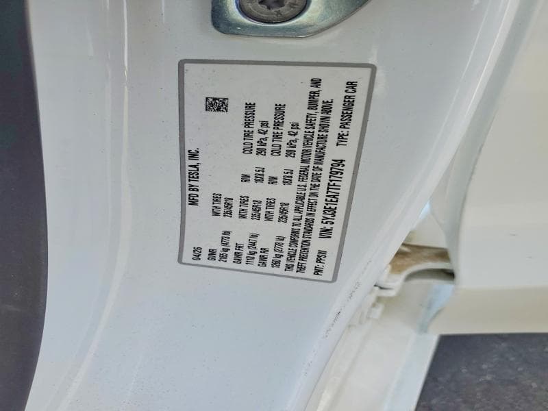 2026 TESLA MODEL 3 13