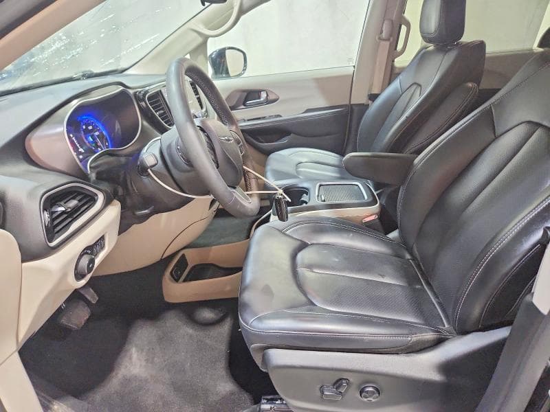 2024 CHRYSLER PACIFICA TOURING L 7