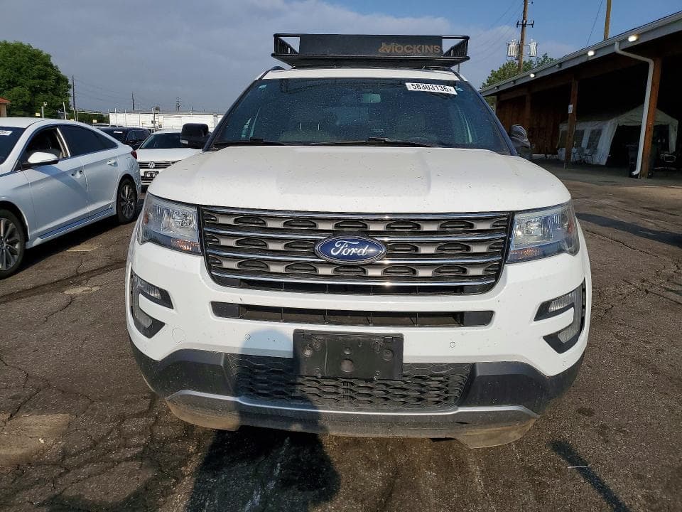 2017 FORD EXPLORER XLT 5