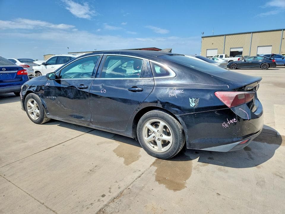 2018 CHEVROLET MALIBU LS 2