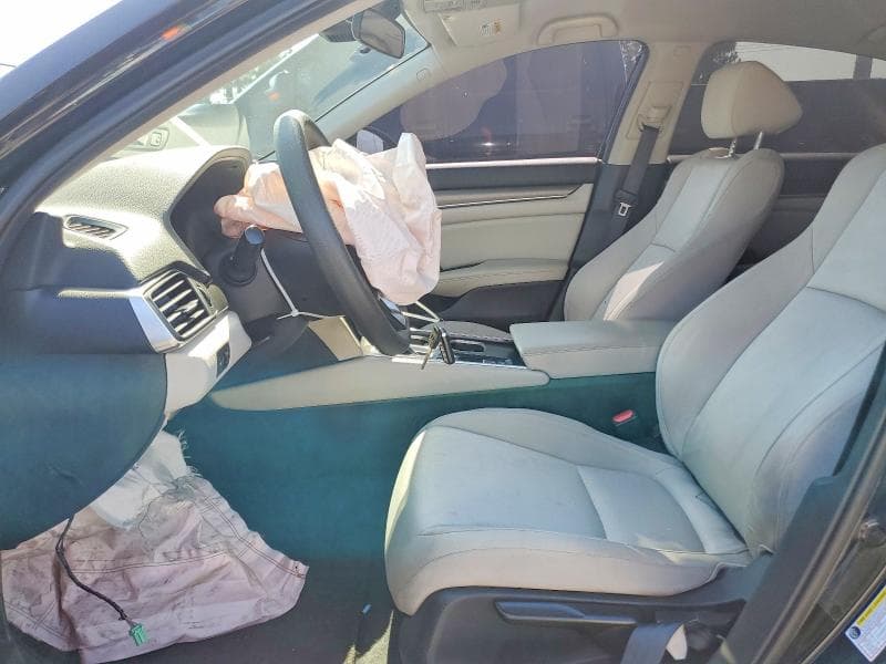 2018 HONDA ACCORD LX 7