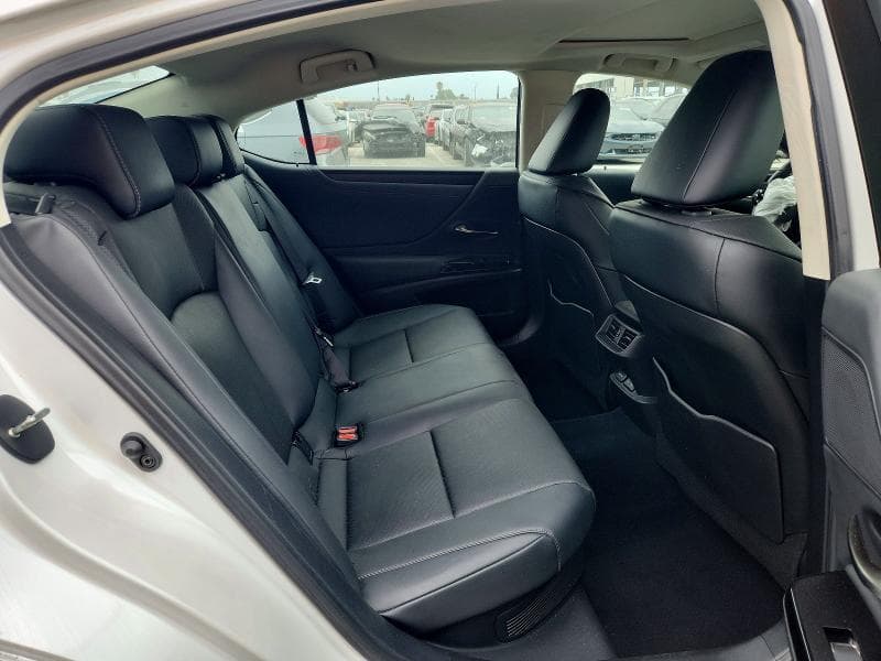 2025 LEXUS ES 300H BASE 10