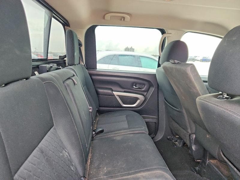 2019 NISSAN TITAN SV 10