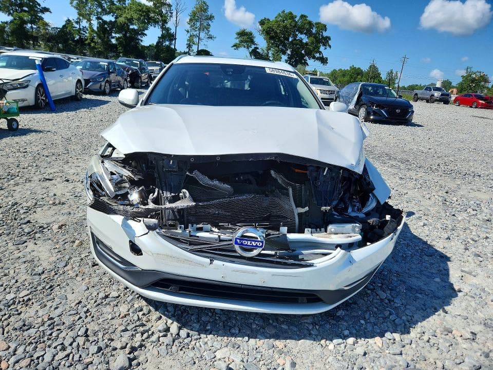 2017 VOLVO V60 T5 PREMIER 5