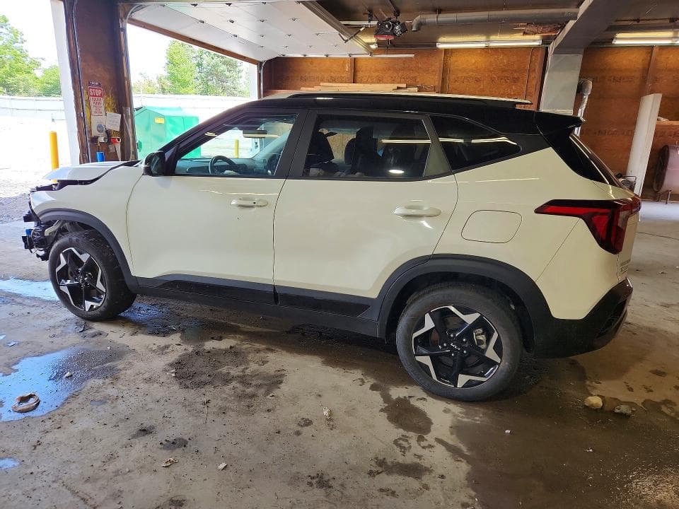 2025 KIA SELTOS S 2