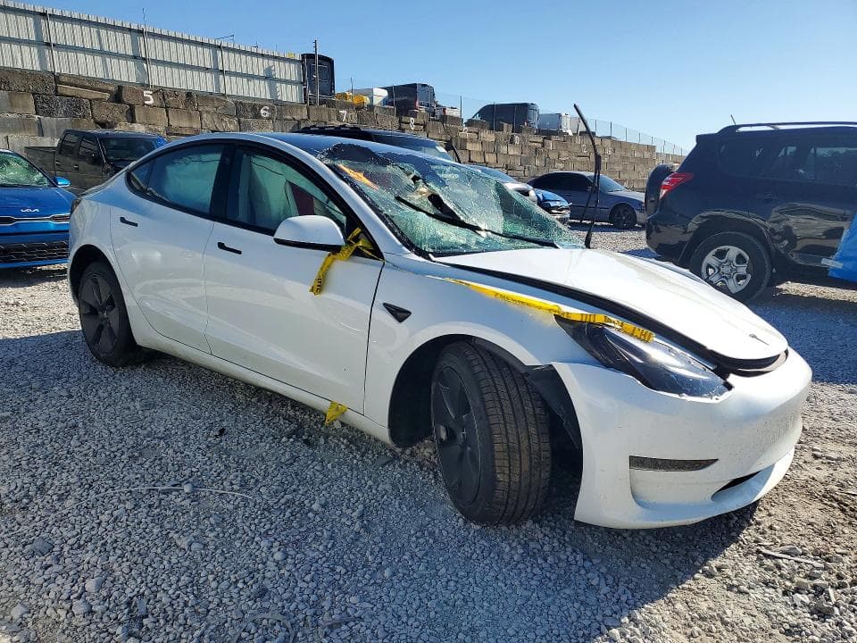 2023 TESLA MODEL 3 4