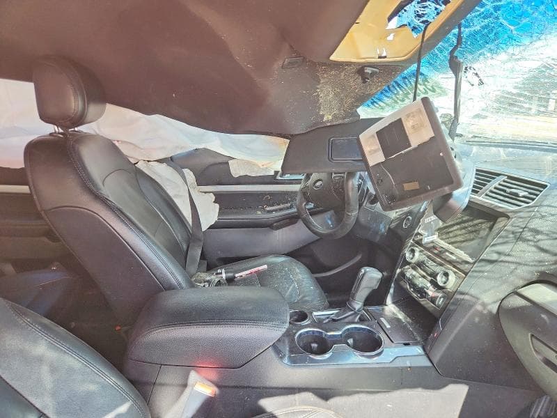 2017 FORD EXLPLORER 7