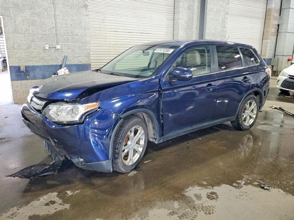 2015 MITSUBISHI OUTLANDER SE - 1