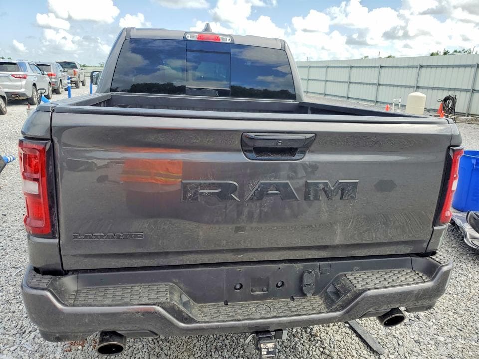 2025 RAM 1500 LARAMIE 6