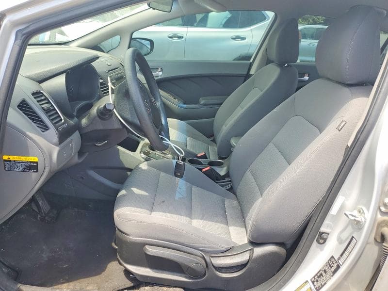 2017 KIA FORTE LX 7