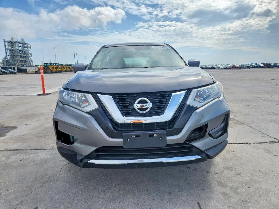 2017 NISSAN ROGUE S 5