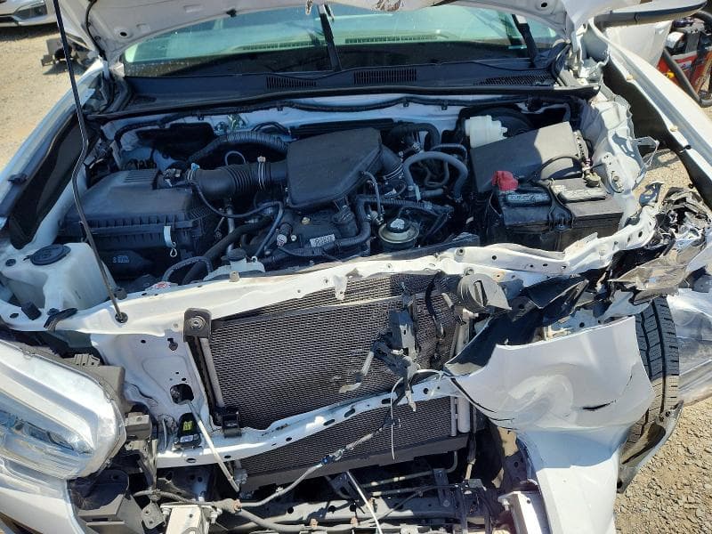 2021 TOYOTA TACOMA SR5 11