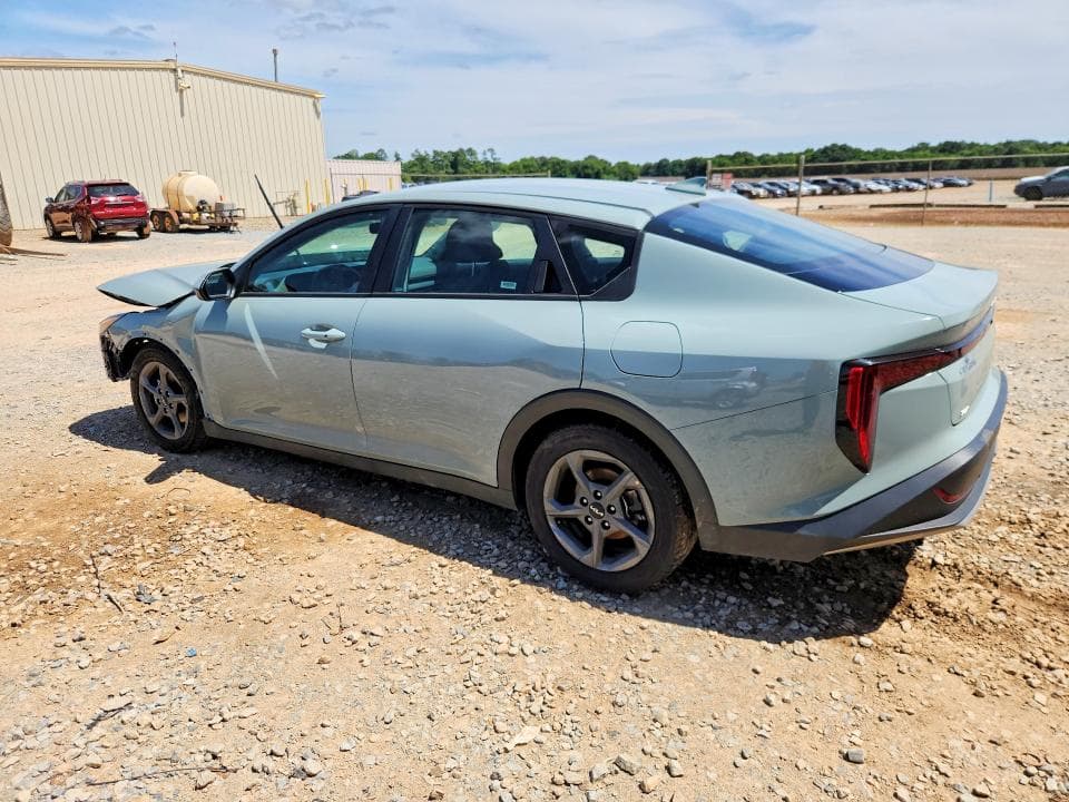 2025 KIA K4 LXS 2