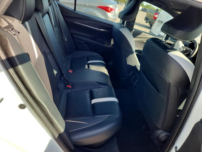2025 TOYOTA CAMRY SE 10