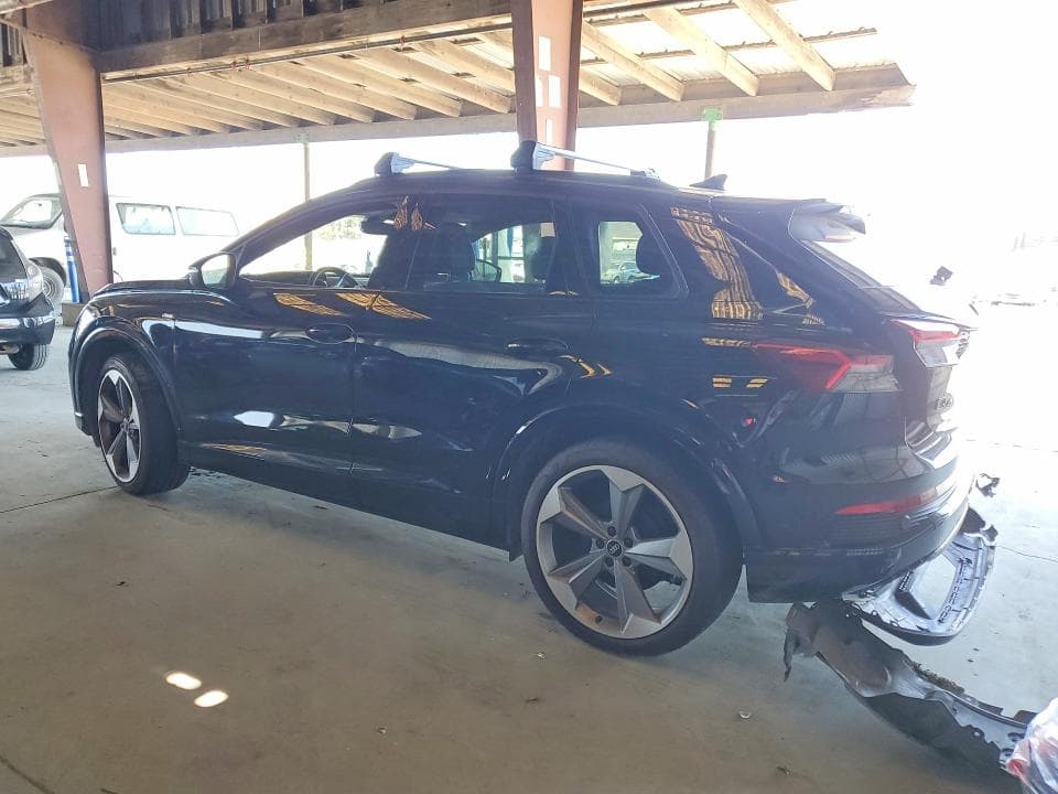 2025 AUDI Q4 E-TRON PREMIUM PLUS 2