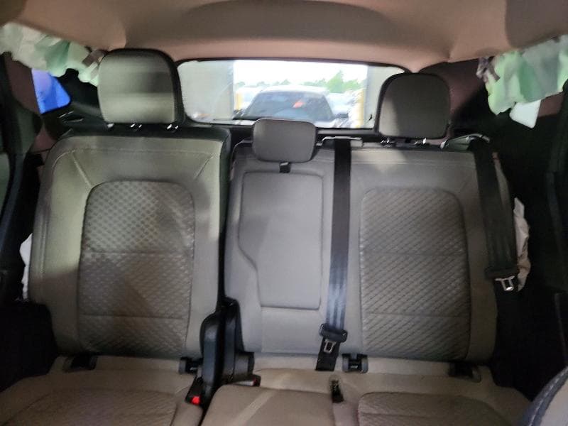 2020 FORD ESCAPE SE 10