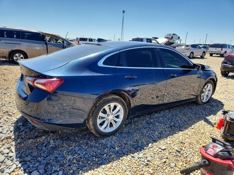 2021 CHEVROLET MALIBU LT 3