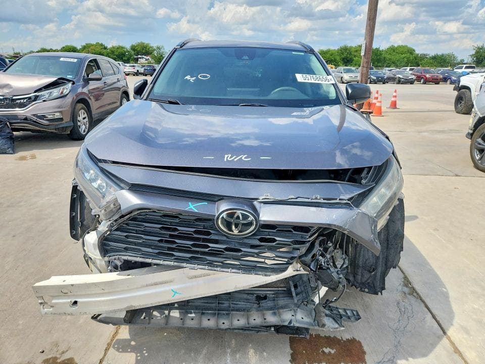 2021 TOYOTA RAV4 LE 5