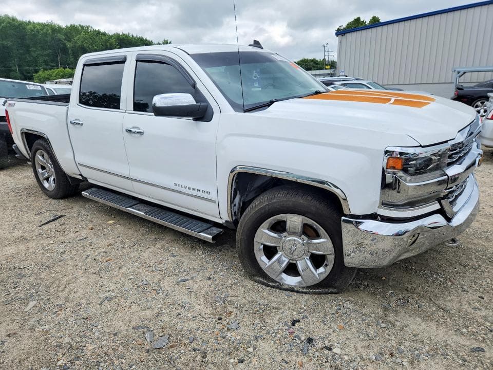 2017 CHEVROLET SILVERADO C1500 LTZ 4