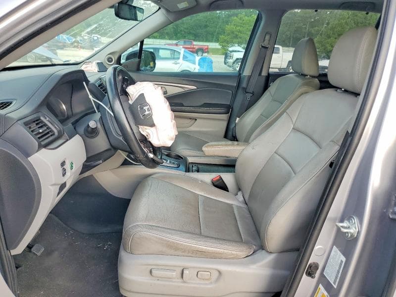 2021 HONDA PILOT SE 7