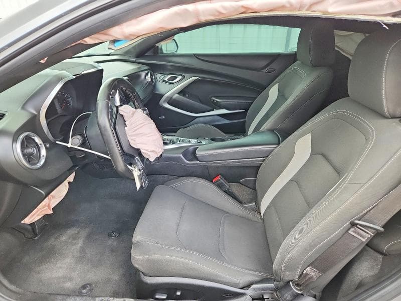 2019 CHEVROLET CAMARO LS 7