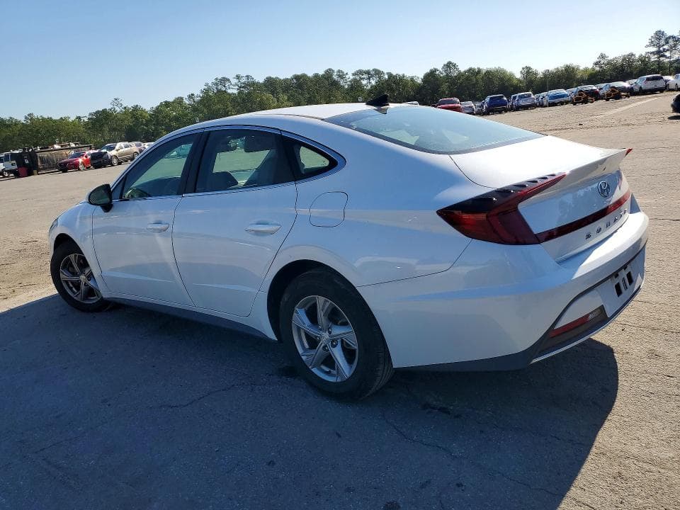 2022 HYUNDAI SONATA SE 2