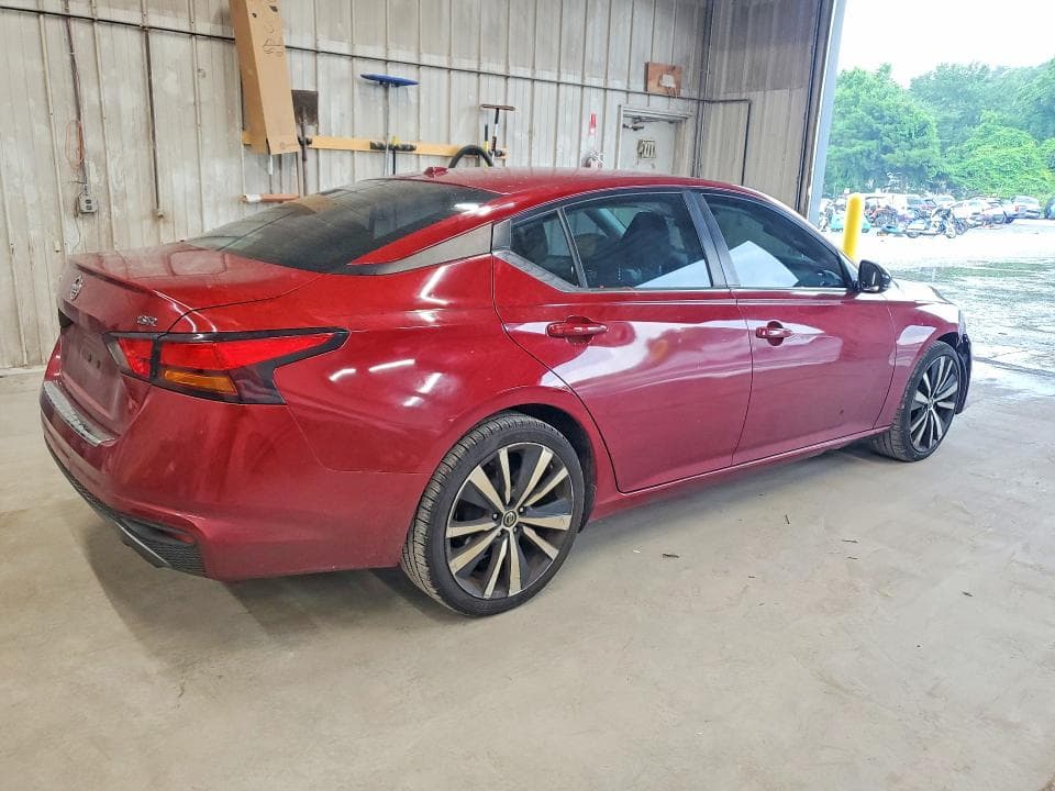 2020 NISSAN ALTIMA SR 3