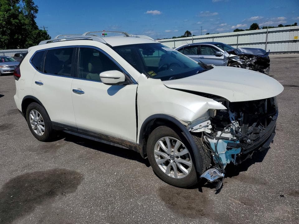 2020 NISSAN ROGUE SV 4