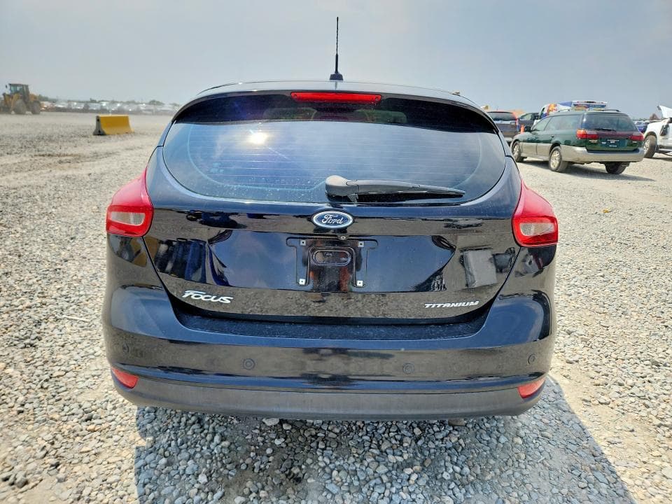 2017 FORD FOCUS TITANIUM 6