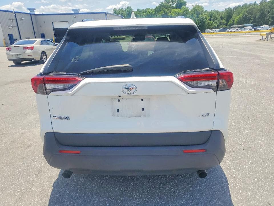 2021 TOYOTA RAV4 LE 6