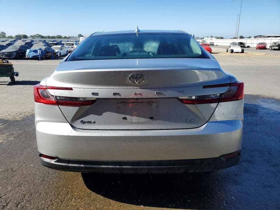 2025 TOYOTA CAMRY LE 6