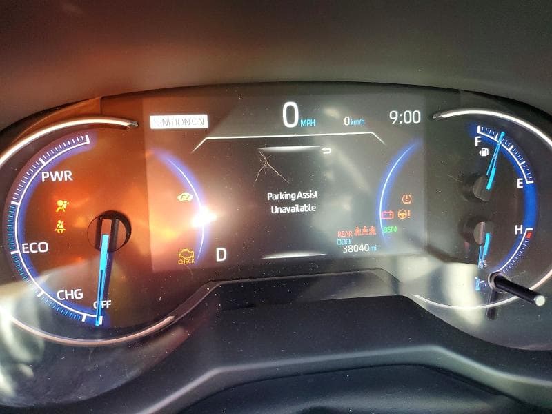 2024 TOYOTA RAV4 XLE PREMIUM 9
