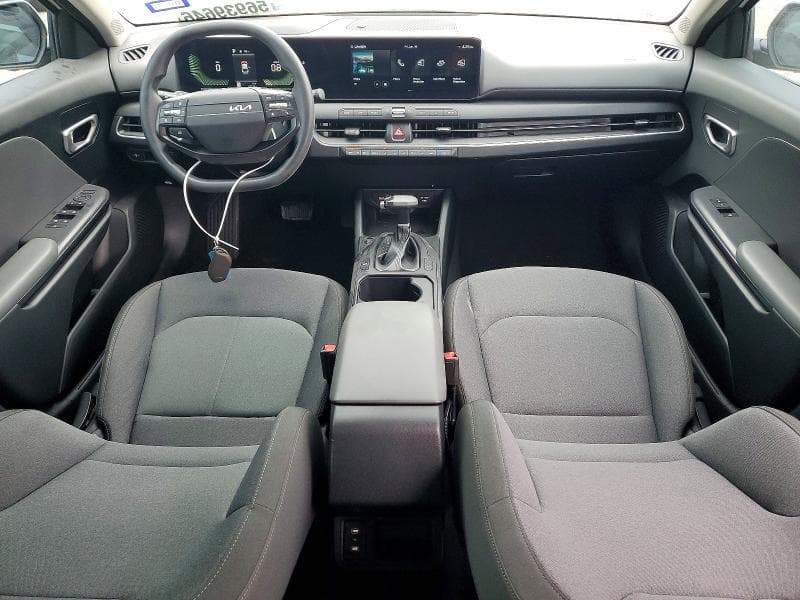2025 KIA K4 LXS 8