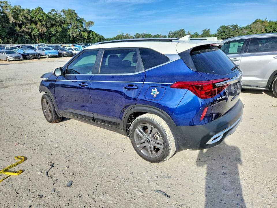 2023 KIA SELTOS S 2
