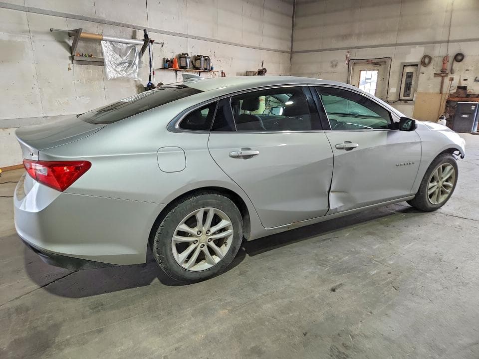 2017 CHEVROLET MALIBU LT 3