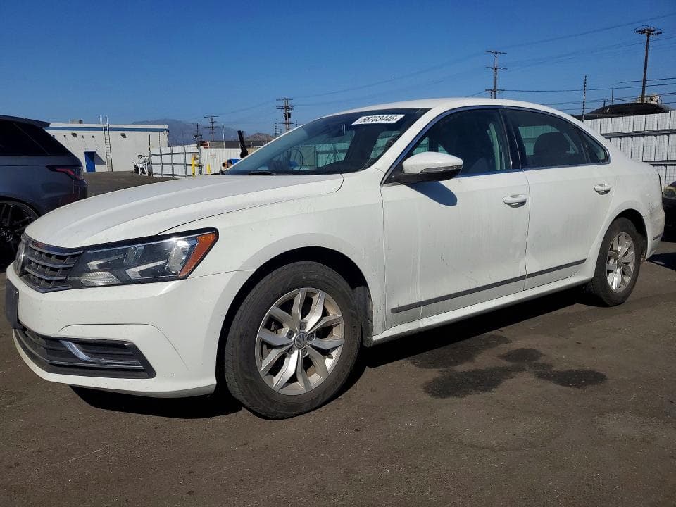 2017 VOLKSWAGEN PASSAT S - 1