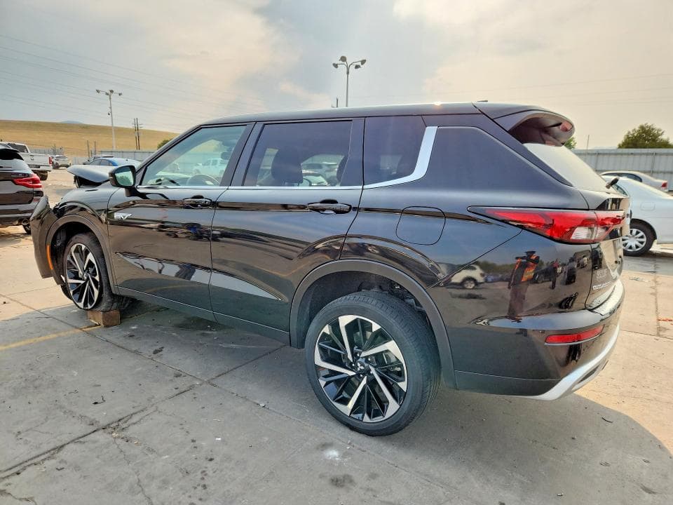 2025 MITSUBISHI OUTLANDER SE 2