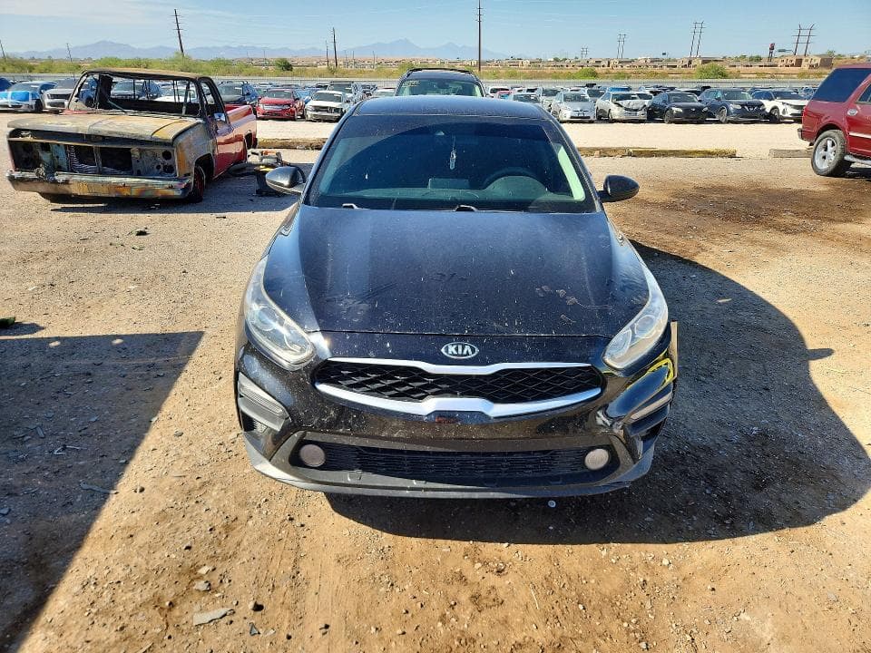 2019 KIA FORTE FE 5