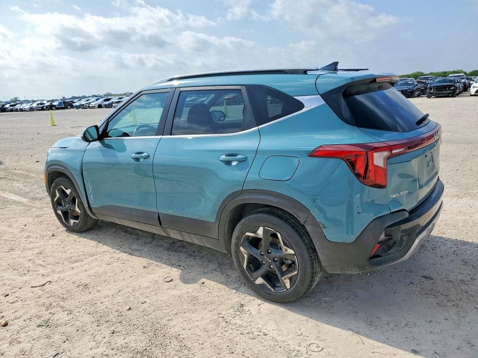 2024 KIA SELTOS EX 2