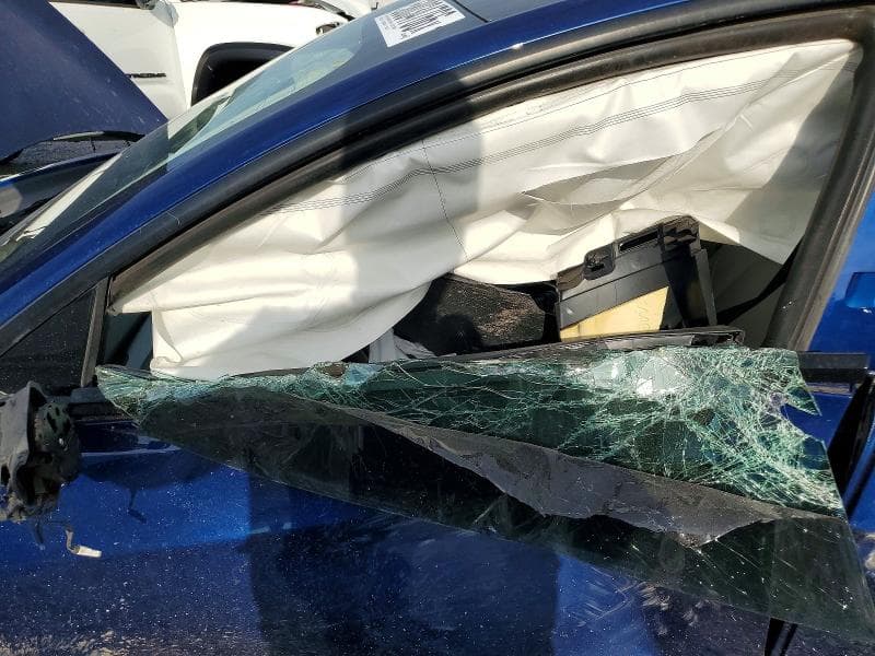 2022 TESLA MODEL 3 7