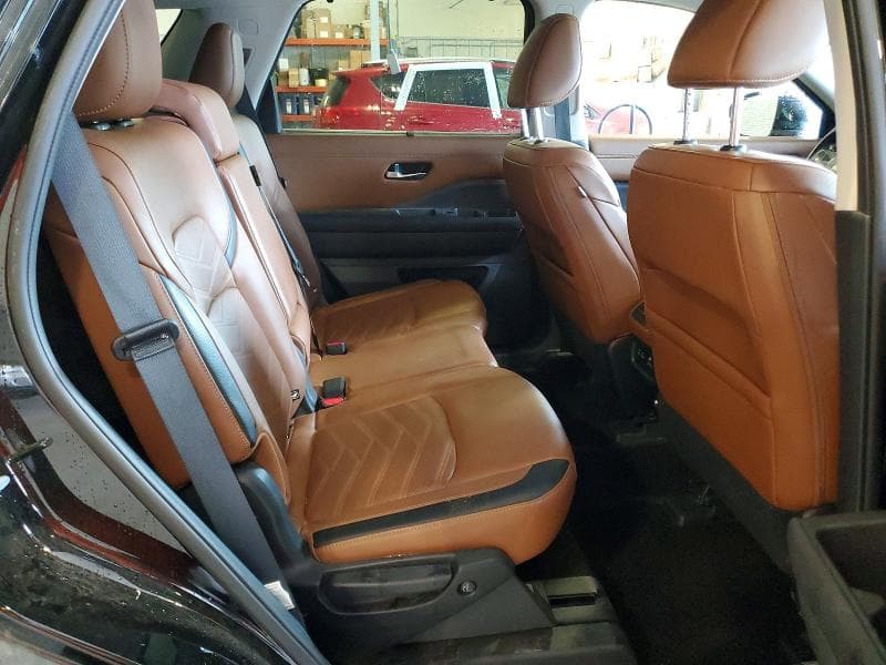 2024 NISSAN PATHFINDER PLATINUM 11