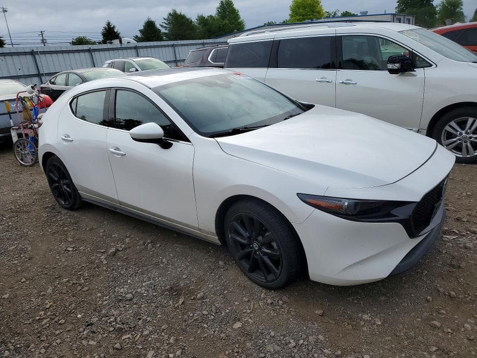 2021 MAZDA 3 PREMIUM 4