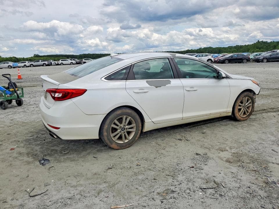 2017 HYUNDAI SONATA SE 3