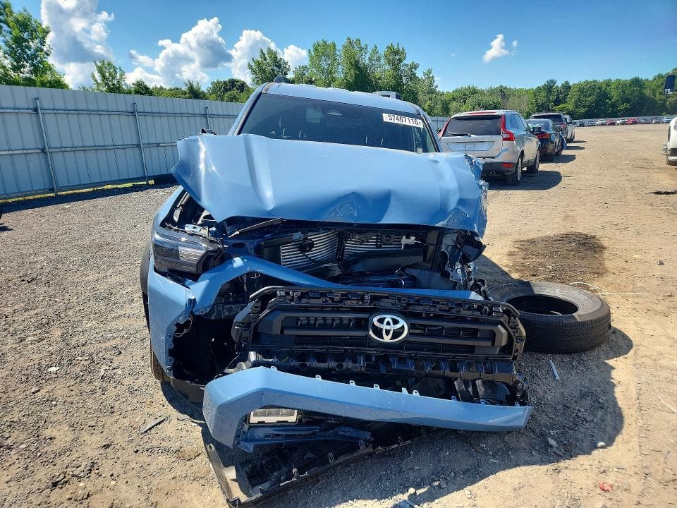 2026 TOYOTA 4RUNNER SR5 5
