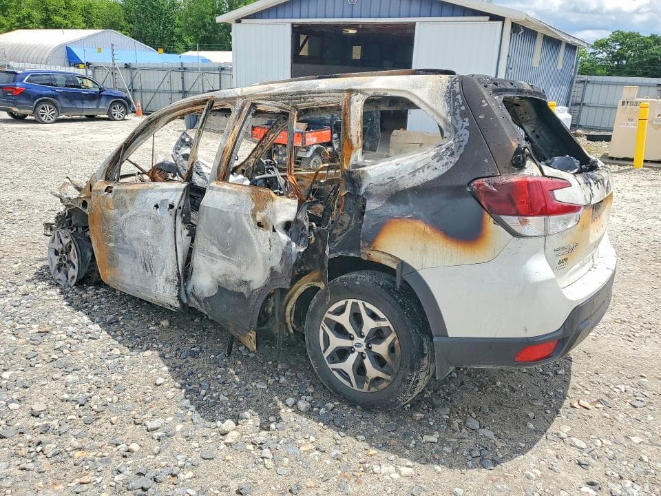 2019 SUBARU FORESTER PREMIUM 2