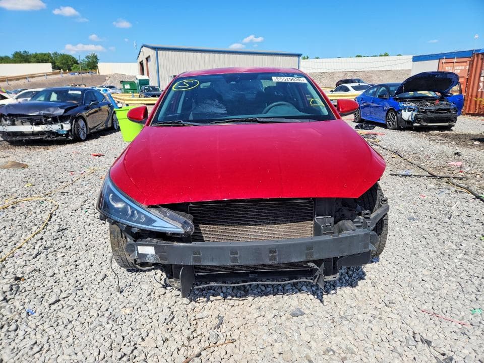 2020 HYUNDAI ELANTRA SEL 5