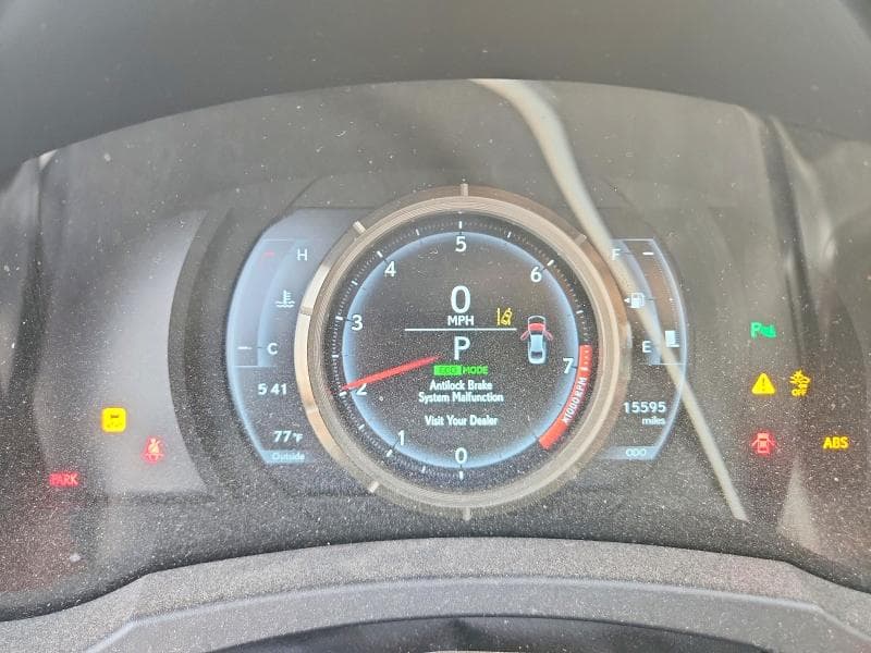 2018 LEXUS IS 300 9