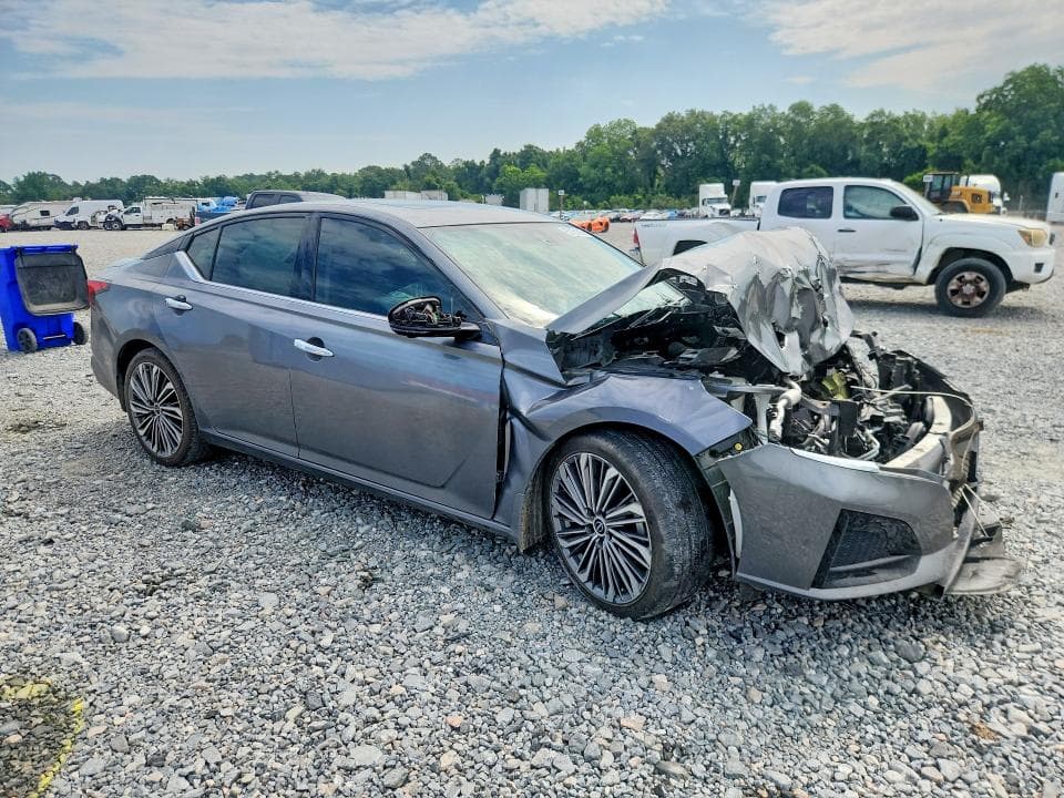2024 NISSAN ALTIMA SL 4